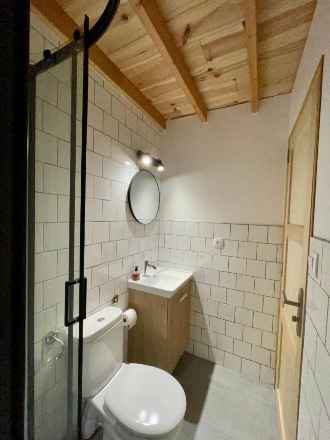Annexe Des Pins - Studio Gite Avec Piscine & Climatisation Villeneuve-les-Beziers Luaran gambar
